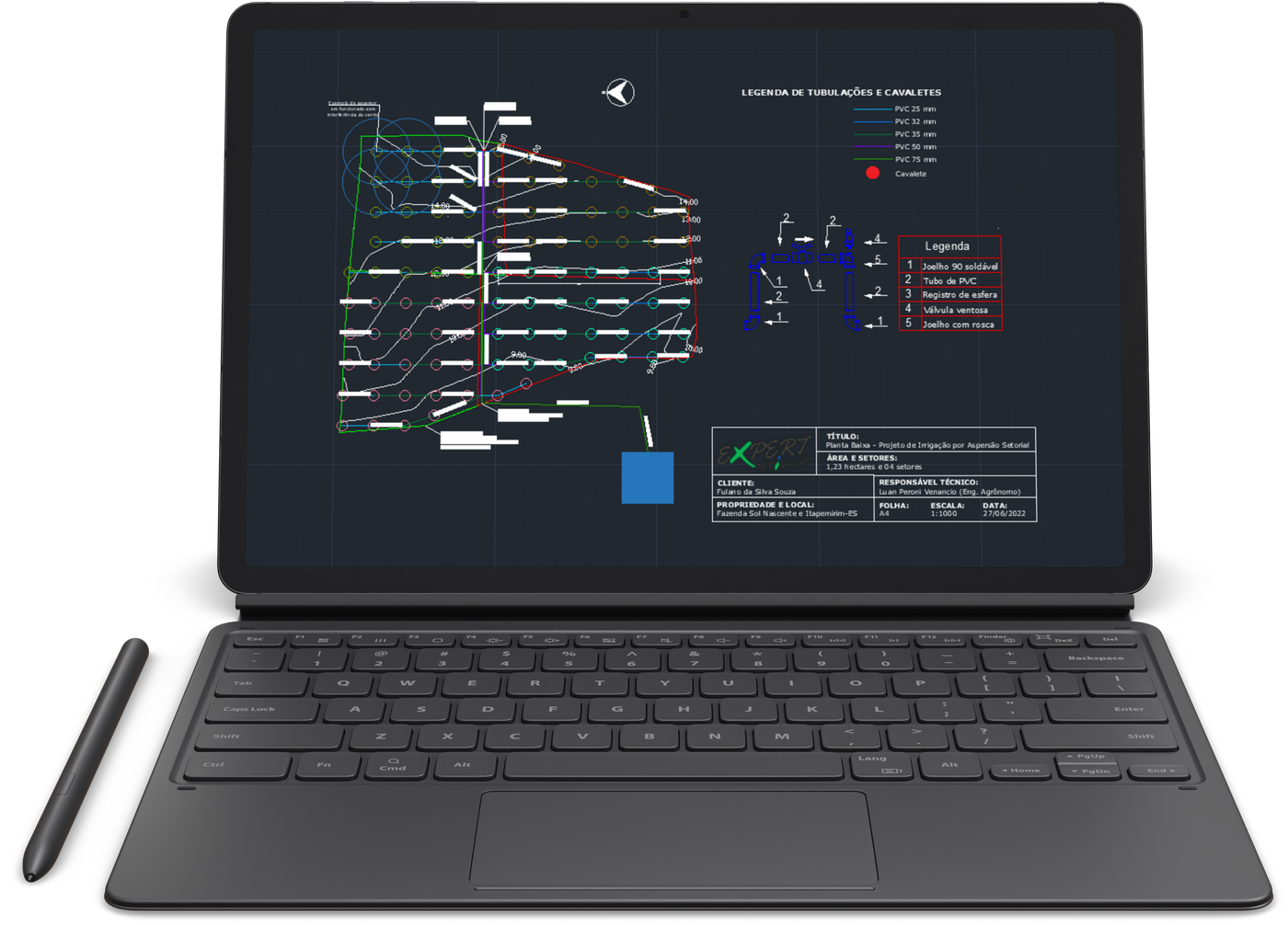 Projeto de irrigação no AutoCAD em tablet com teclado